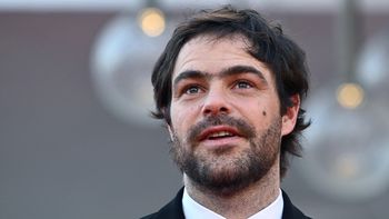 internaron de urgencia a peter lanzani: que le paso internaron de urgencia a peter lanzani: que le paso
