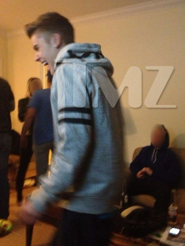 ¿Justin Bieber fuma marihuana?