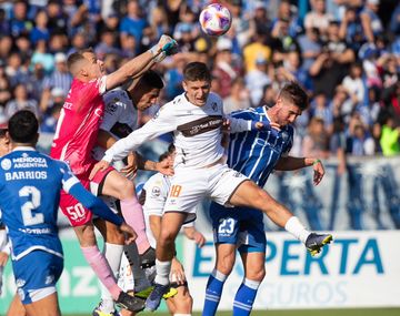 Godoy Cruz le ganó 2-1 a Platense y se mete en la parte alta de la tabla