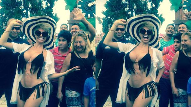 La anormal cintura de Vicky Xipolitakis: le falló el photoshop o no tiene costillas