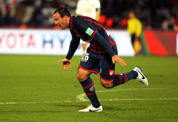 San Lorenzo sufrió pero le ganó al Auckland y está en la final