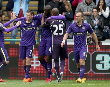 Manchester City venció a Swansea y se afianza como escolta 
