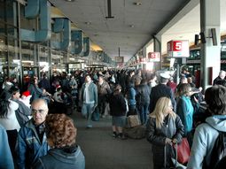 Vacaciones en crisis: 13% menos de gasto