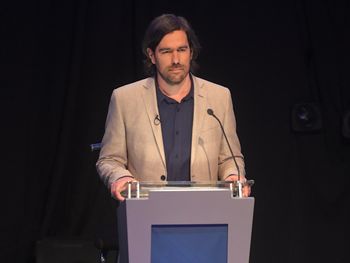 Del Caño para Pichetto: Parece que quiere igualar a Micky Vainilla