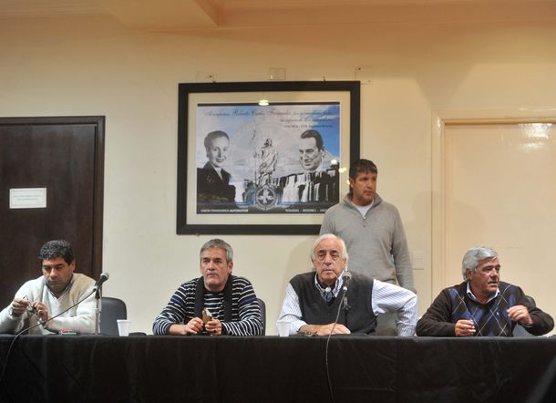 La UTA no adhiere al paro de Moyano y habrá colectivos mañana