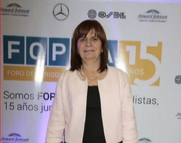 Patricia Bullrich en el cóctel de fin de año de Fopea