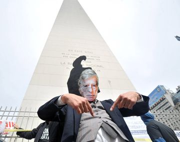 El doble del juez Griesa que intentó embargar el Obelisco