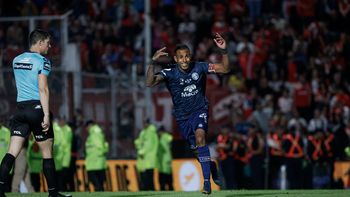 villa le dedico el titulo de copa argentina a russo: me aconsejo mucho villa le dedico el titulo de copa argentina a russo: me aconsejo mucho