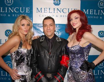 Piazza y sus modelos en Melincue 2