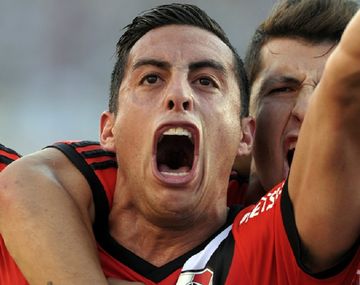 Pase confirmado: Ramiro Funes Mori se va de River y llega al Everton