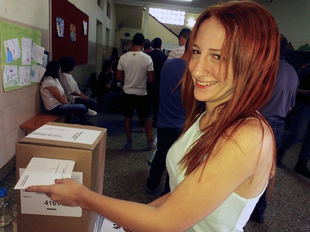 #MiPrimerVoto: mirá las fotos de los que debutaron en las urnas