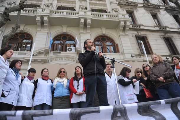 Los docentes separados por Macri deberán volver a sus cargos