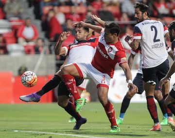 Toluca se lo dio vuelta a San Lorenzo y lo dejó casi afuera de la Copa Libertadores