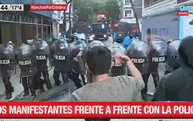 VIDEO: Así derribaron las vallas