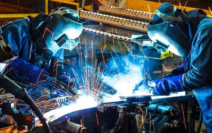 Recesión: la actividad económica se hundió 6,7% en junio, la peor caída en la era Macri