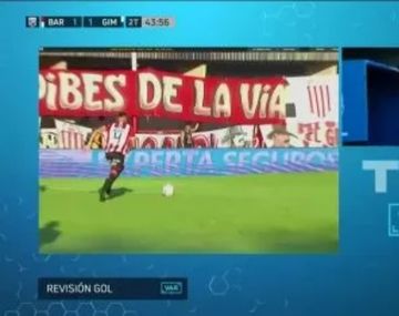 Polémica: los dos goles anulados a Gimnasia ante Barracas Central