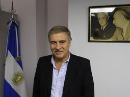 ministro de telecomunicaciones dara una conferencia de prensa ministro de telecomunicaciones dara una conferencia de prensa