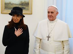 ¿Por qué Cristina usó sombrero para su encuentro con el Papa?