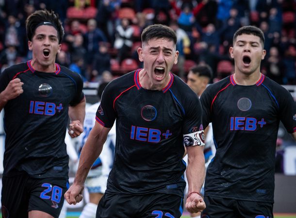 En plena crisis institucional, San Lorenzo se llevó un importante triunfo ante Godoy Cruz por el Clausura