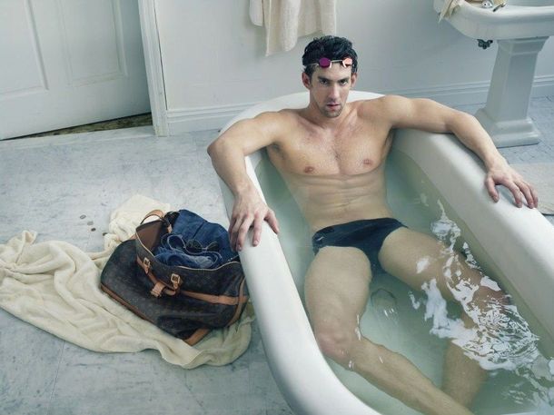 Controversia por el debut de Michael Phelps como modelo de ropa interior