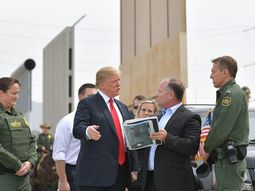 La Corte Suprema de EEUU autorizó a Donald Trump a construir el muro. Foto:&nbsp;cnbc.com