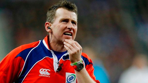 El árbitro de rugby Nigel Owens: No quiero ser gay, ¿me pueden castrar?