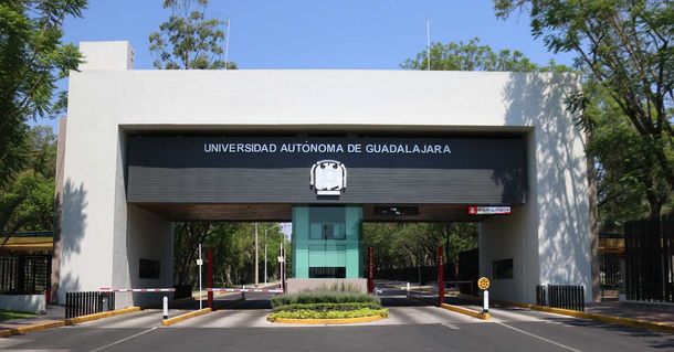 Se funda en 1935 la Universidad Autónoma de Guadalajara.