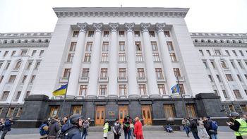 las bolsas del mundo cerraron en alza por la menor tension entre ucrania y rusia las bolsas del mundo cerraron en alza por la menor tension entre ucrania y rusia