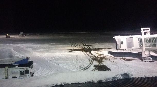 Este domingo volvería a operar el aeropuerto de Bariloche (Foto: @SilviaESaucedo)