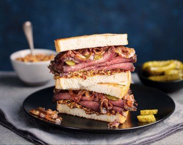 Día del Sandwich de Pastrami: cómo hacer pastrón en casa