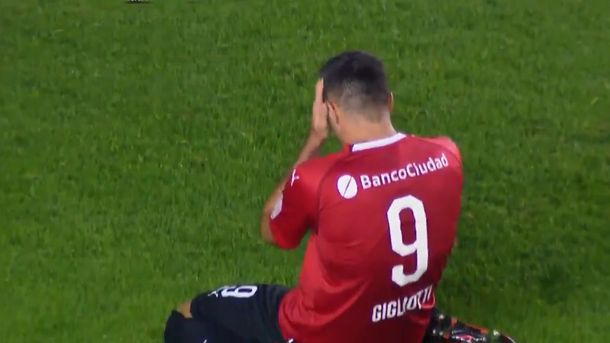 Gigliotti se perdió un gol cantado