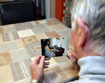 Jan siente que fue engañado por su esposa durante 19 años de matrimonio