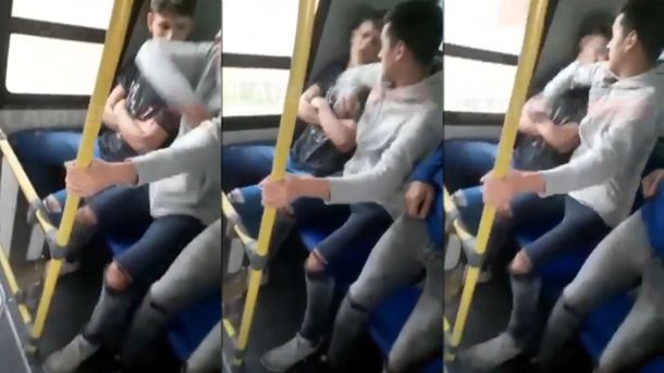 La Plata: un joven recibió una brutal golpiza en un colectivo