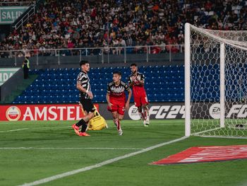 River venció a Libertad en Paraguay y lidera su grupo con puntaje ideal