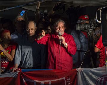 Lula presentó un recurso ante la Justicia para asumir como jefe de Gabinete