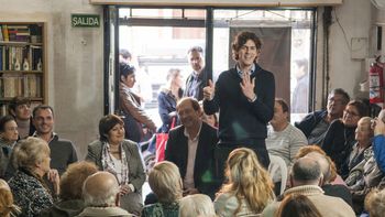 sanz en radio 10: si votara en la capital federal lo haria por martin lousteau sanz en radio 10: si votara en la capital federal lo haria por martin lousteau