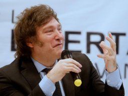 Milei justificó sus denuncias contra periodistas porque les caben las generales de la ley