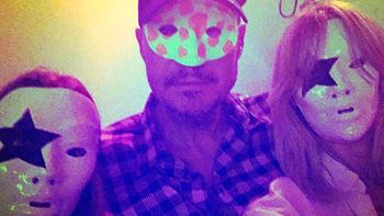 las hijas de marcelo tinelli y guillermina valdes, a puro festejo por sus egresos las hijas de marcelo tinelli y guillermina valdes, a puro festejo por sus egresos