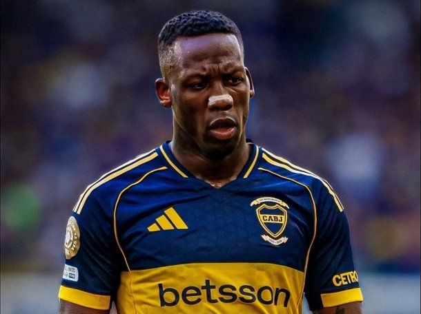 Se confirmó la salida de Luis Advíncula de Boca: ya definió su próximo destino