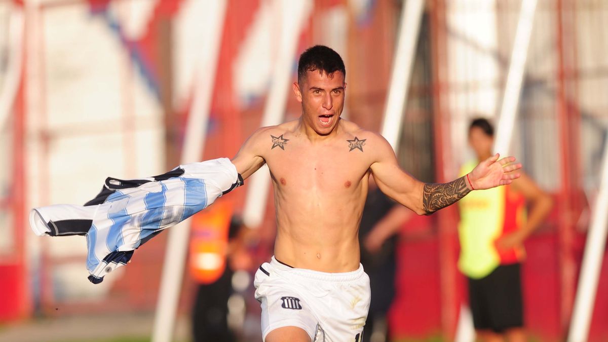 El Messi De La B: Talleres Hizo El Gol Del Torneo En Lomas De Zamora