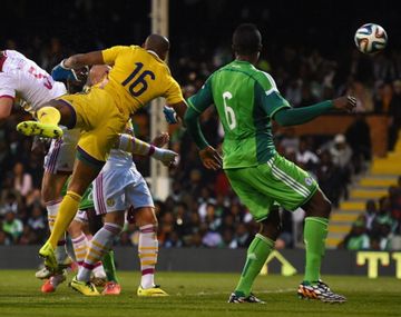 Insólito: el arquero de un rival argentino convirtió el gol en contra más raro de la historia