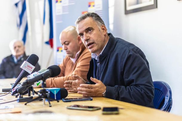 El precandidato del Frente Amplio