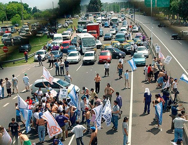 Caos en la General Paz por un corte sorpresivo