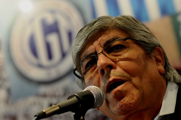 Moyano quiere a sus opositores fuera del Consejo del Salario