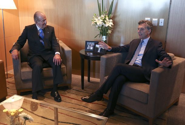 Macri se reunió con el rey Juan Carlos antes de la asunción