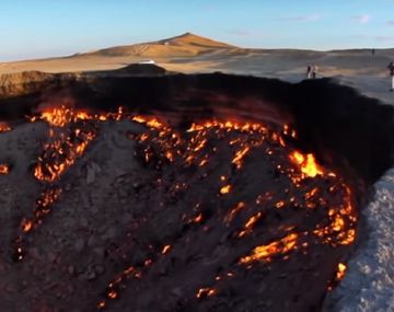 Cráter de Turkmenistán