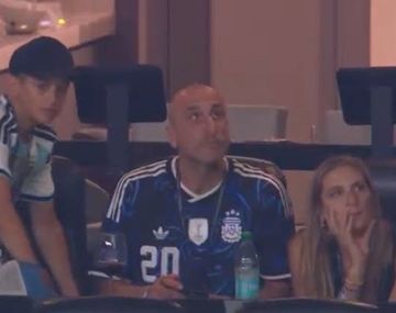 Manu Ginobili alentó a la Selección Argentina ante Jordania.