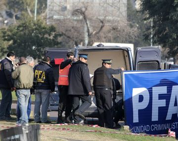 Hallan a un hombre acuchillado en Costanera