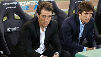 Guillermo Barros Schelotto y Gustavo Barros Schelotto en el Mario Alberto Kempes durante la derrota de Boca ante Rosario Central por 2 a 1 Guillermo Barros Schelotto y Gustavo Barros Schelotto en el Mario Alberto Kempes durante la derrota de Boca ante Rosario Central por 2 a 1