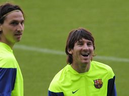 zlatan acusa a messi por su salida del barca zlatan acusa a messi por su salida del barca